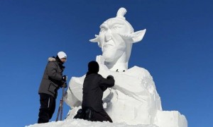 6米高哪吒雪雕现身黑龙江鹤岗，“申公豹”也在来的路上